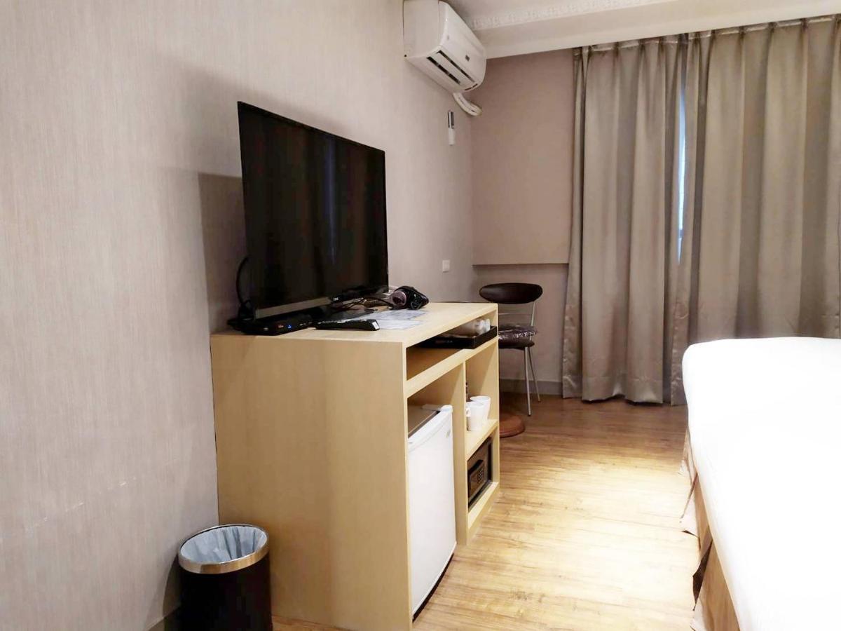 Hotel Simple Life Kao-siung Exteriér fotografie