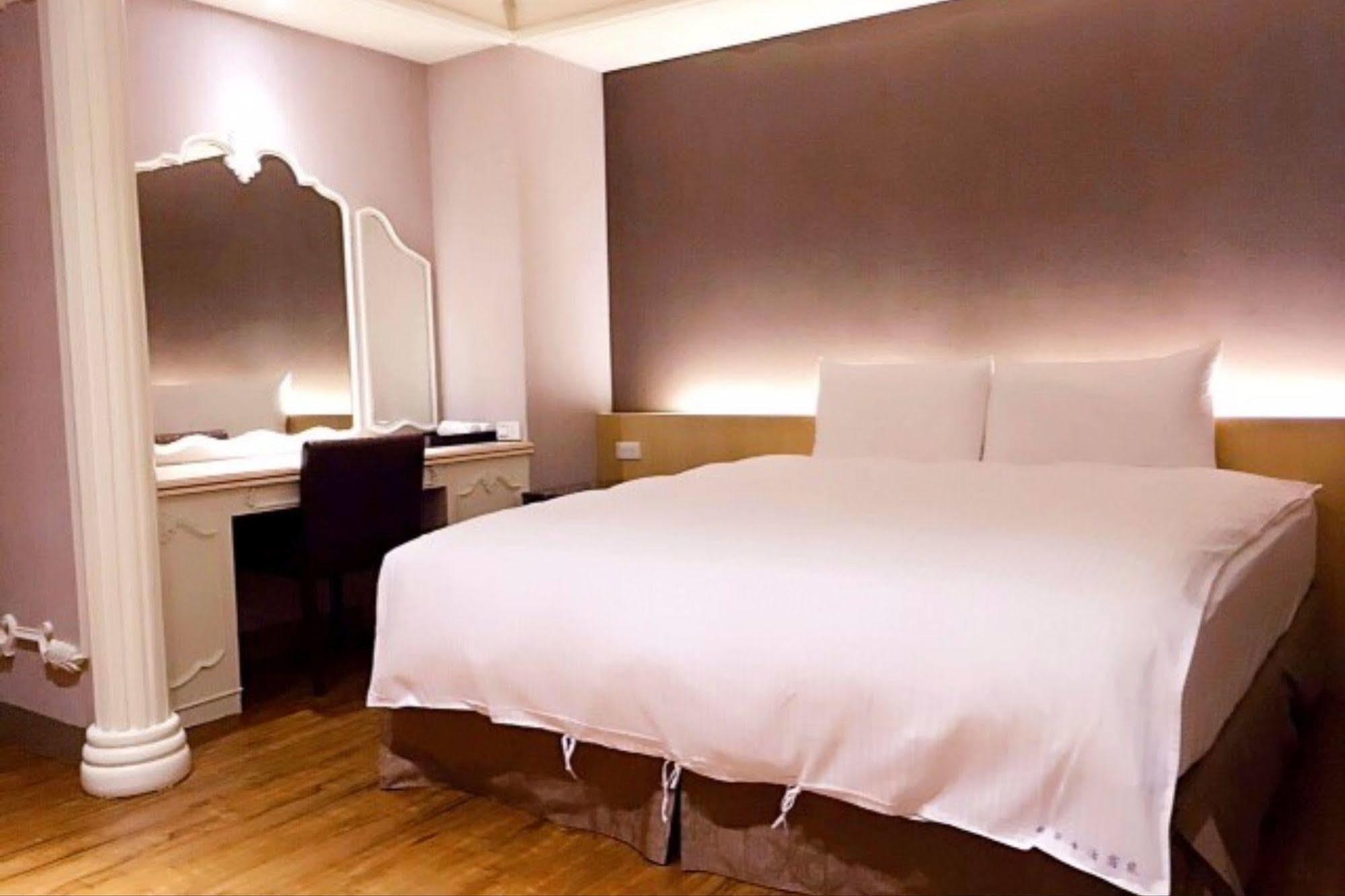 Hotel Simple Life Kao-siung Exteriér fotografie
