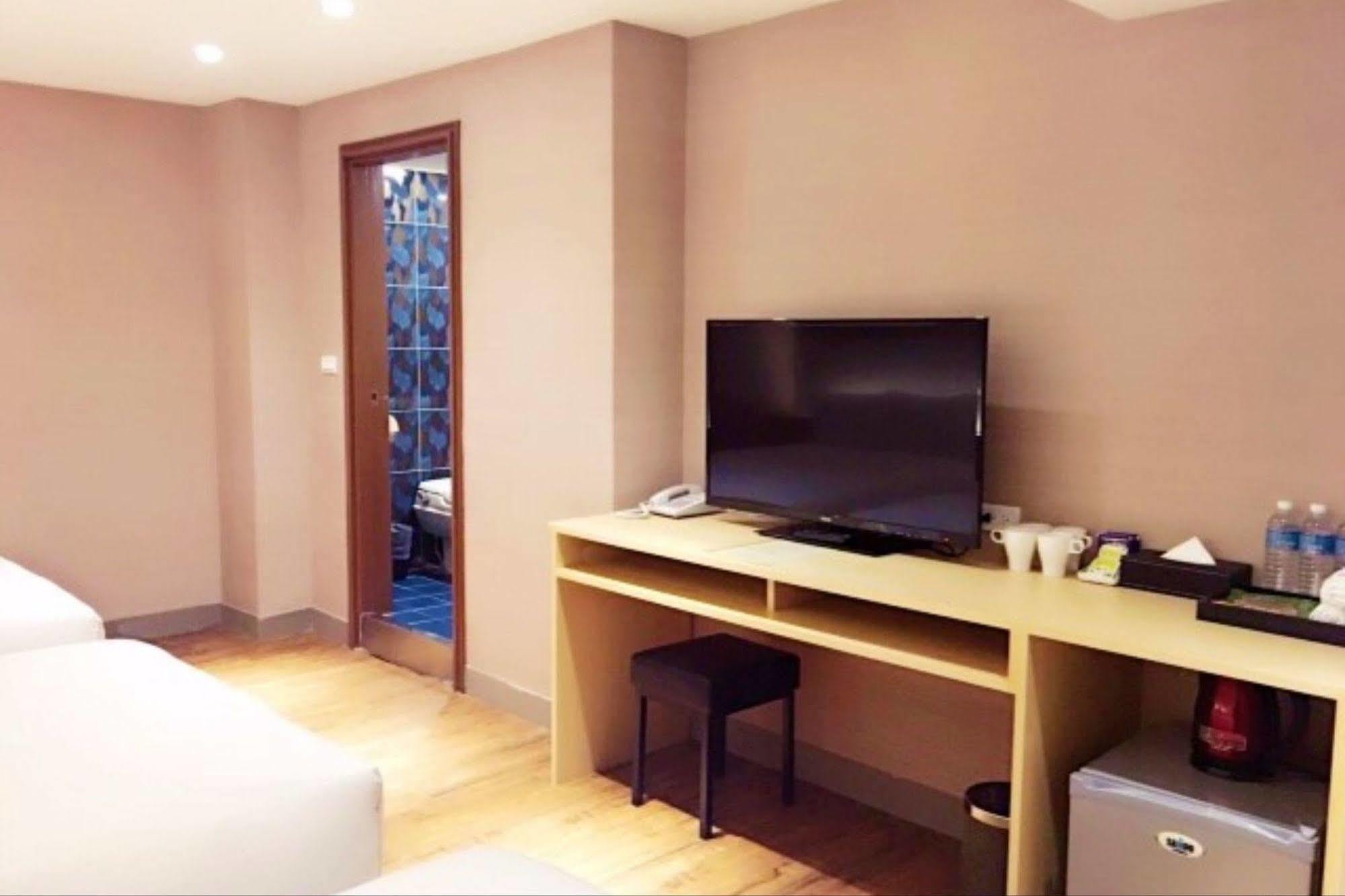 Hotel Simple Life Kao-siung Exteriér fotografie